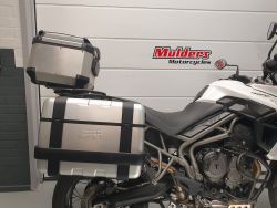 TRIUMPH - TIGER 800 XCA TRIUMPH TIGER 80
