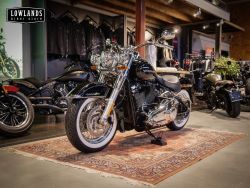 HARLEY-DAVIDSON - FLDE Softail de Luxe