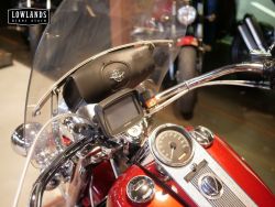 HARLEY-DAVIDSON - ROAD KING