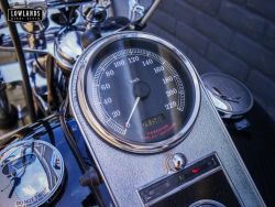 HARLEY-DAVIDSON - FXST Softail Standard