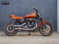 XL883R Sportster - HARLEY-DAVIDSON