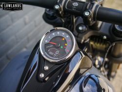 HARLEY-DAVIDSON - FAT BOB