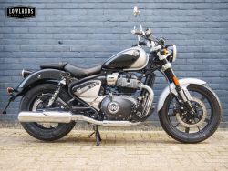 Super Meteor 650 Interstellar